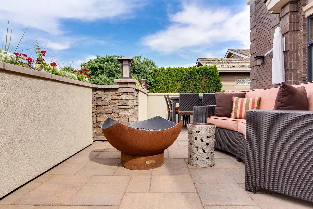Build an Outdoor Space You’ll Enjoy All Year Long